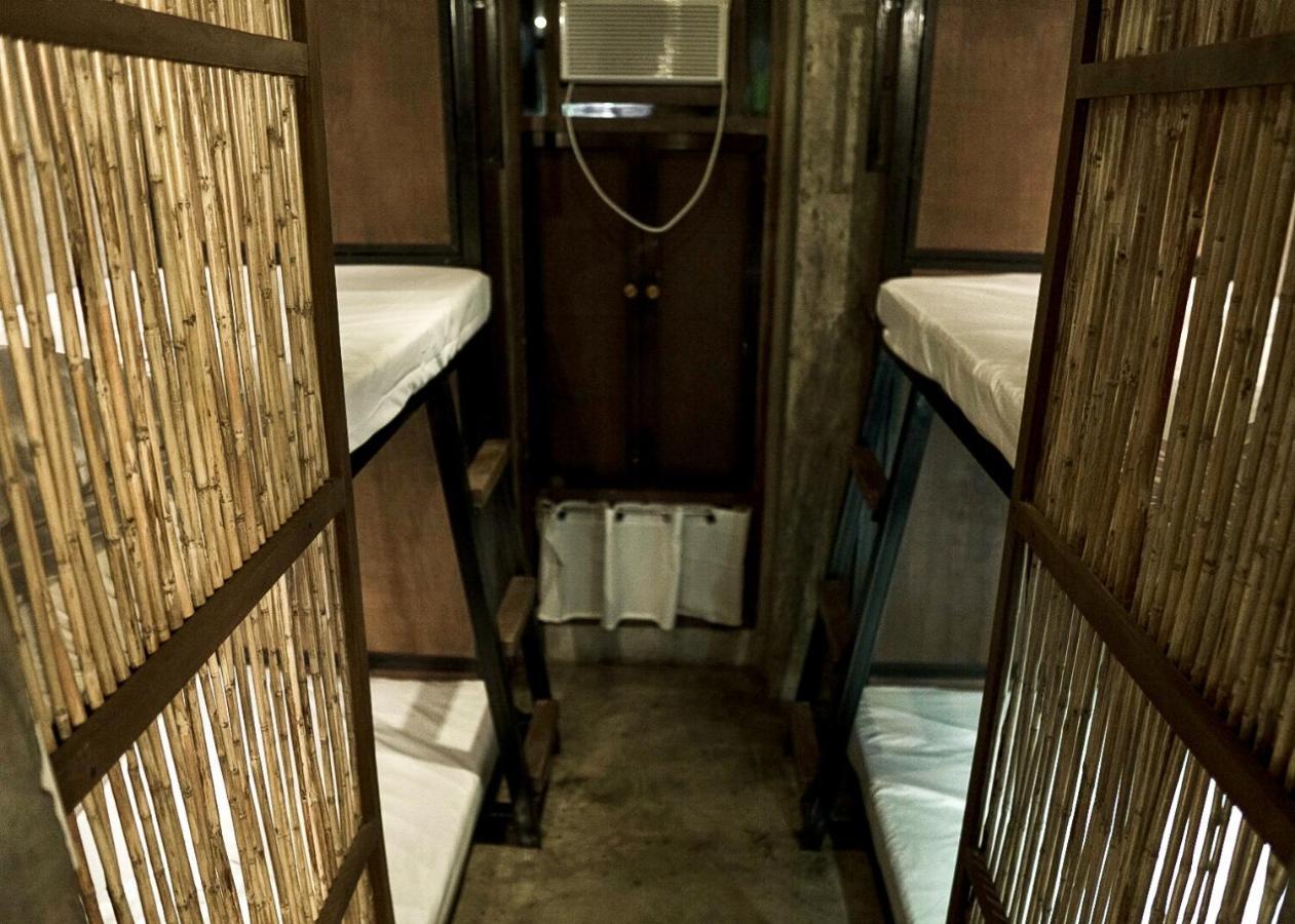 Hang Loose Hostel General Luna  Luaran gambar